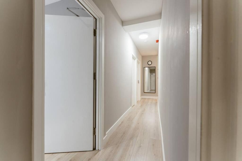 Charming Central London Kitchenette - Your Ideal Stay In The Heart Of The City Exterior photo