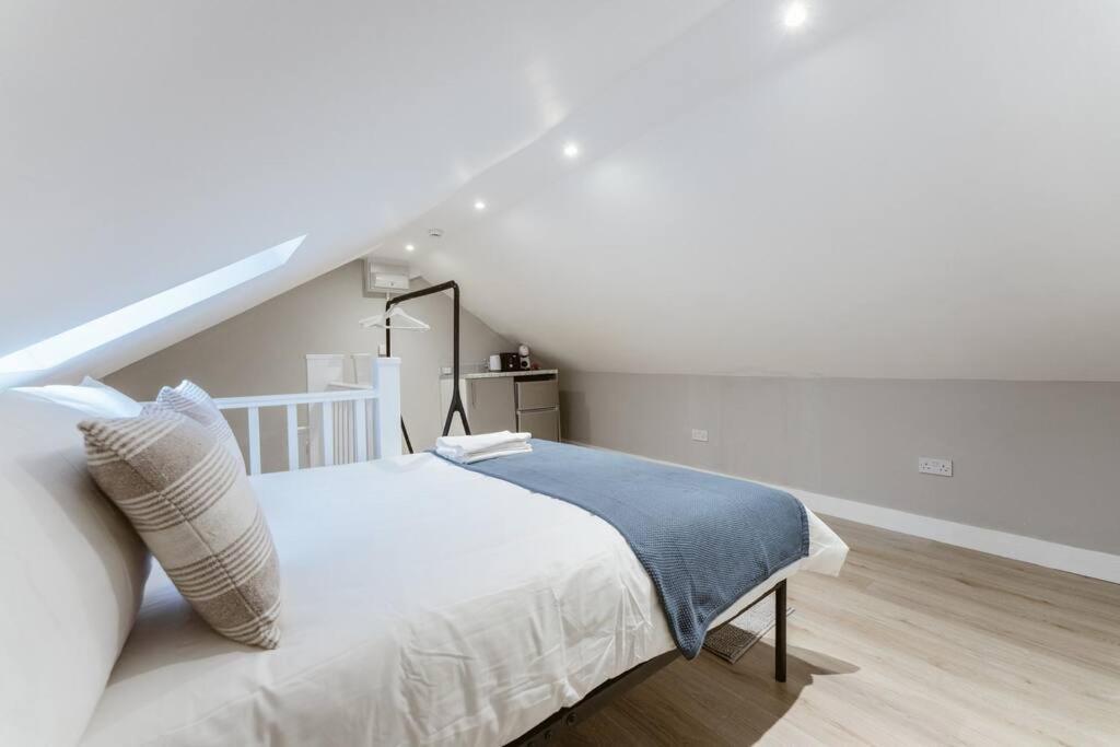 Charming Central London Kitchenette - Your Ideal Stay In The Heart Of The City Exterior photo